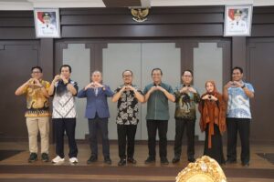 Gubernur Suhardi Duka Terima Kunjungan Wamen HAM, Bahas Kondisi Sosial dan Stabilitas Daerah