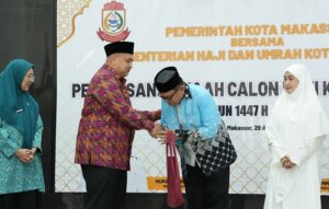 Lepas JCH Makassar, Munafri: Haji Bukan Tamasya, Fokus Ibadah dan Jaga Kesehatan