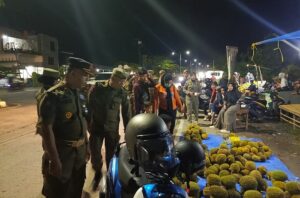 Pedagang Musiman dan Parkir di Kawasan Arteri hingga Pantai Manakarra Mamuju Ditertibkan