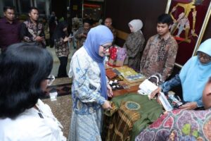 Bidik Pasar Baru, Dekranasda Jateng Boyong 12 Peserta pada Pameran Dekranas Expo di Makassar