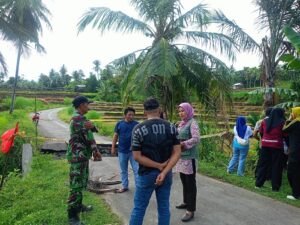 Jembatan di Bulupoddo Sinjai Amblas Akibat Cuaca Ekstrem, Akses Jalan Desa Terputus