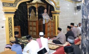 Safari Subuh di Manggala, Kapolrestabes Imbau Orang Tua Awasi Anak dari Bahaya Geng Motor dan Kejahatan
