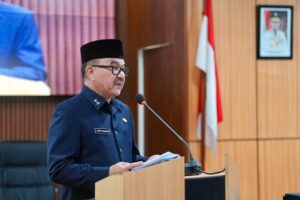 Rapat Paripurna DPRD Sulsel, Sekda Jufri Rahman Sampaikan Dua Ranperda Strategis