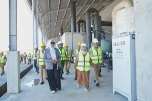 Tinjau Pabrik Porang, Bupati Sinjai Pastikan Prioritas Tenaga Kerja Lokal dan Perbaikan Jalan
