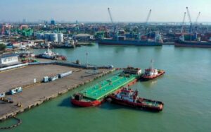 Pelindo Marine Fasilitasi Pengangkutan Bahan Baku B50