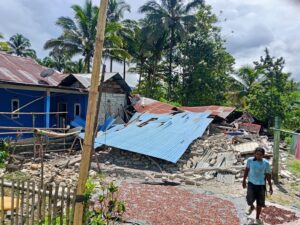 Gempa M 6,7 di Sulteng: 1 Warga Meninggal Dunia, Puluhan Rumah Rusak