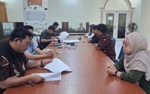 Puluhan Calhaj Ikuti Foto Biometrik dan Verifikasi Berkas Pelimpahan Porsi di Kemenhaj Sulsel