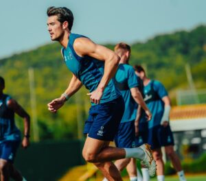 Bek Timnas Indonesia Elkan Baggott Resmi Gabung Millwall