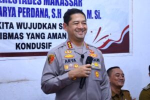 Ngopi Kamtibmas, Kapolrestabes Makassar Serap Aspirasi Warga di Kelurahan Pai