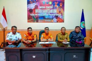 Bupati Selayar: Biaya Pengobatan Korban Selamat KLM Nurul Salsa Ditanggung Pemda, Diska Akan Diberi Beasiswa