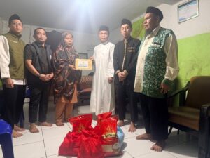 Anak Tenggelam di Pantai Depan Masjid 99 Kubah, Gubernur Beri Bantuan Keluarga Korban