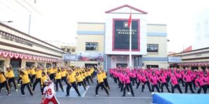 Sambut HKGB ke-74, Polrestabes Makassar Gelar Olahraga Bersama