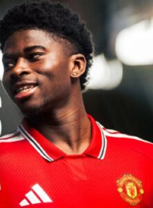 Boyong Carlos Baleba, MU Harus Rogoh Kocek Segini