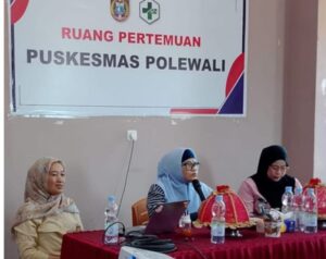 Tekan Stunting, DKPPKB Sulbar Perkuat Peran Bidan Desa