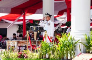 Upacara HUT RI, Gubernur Andi Sudirman Gaungkan Kedaulatan Pangan Menuju Indonesia Emas 2045