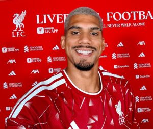 Tinggalkan Barcelona, Ronald Araujo Resmi Gabung Liverpool, Kenakan Nomor Punggung 33
