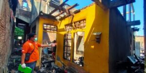 Pasca Kebakaran di Kandea, Tim INAFIS Polrestabes Makassar Turun Olah TKP