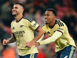 Hasil Liga Inggris: Liverpool dan Chelsea Gagal Menang, Arsenal Puncaki Klasemen