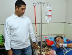 Kapolrestabes Makassar Besuk Anggota yang Patah Tangan Saat Jalankan Tugas