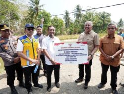 Gubernur Serahkan Bantuan 10 Pompa Ponton untuk Petani Pinrang, Atasi Kekeringan di Musim Tanam Sela