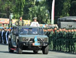 Dankodaeral VI Pimpin Upacara HUT ke-81 TNI di Makassar, Tekankan Profesionalisme dan Jaga Kepercayaan Rakyat
